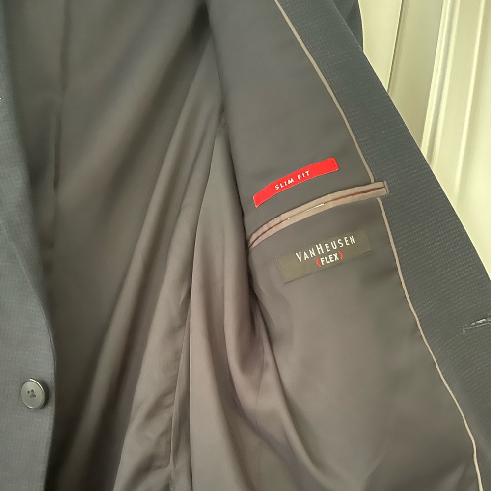 Mens jackets and sport coats. 🧥💁♂️ - Picture 5 of 10
